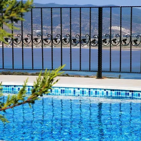 Evoteli Group Turquoise 2+1 Gol Manzarali Daire Bogazici